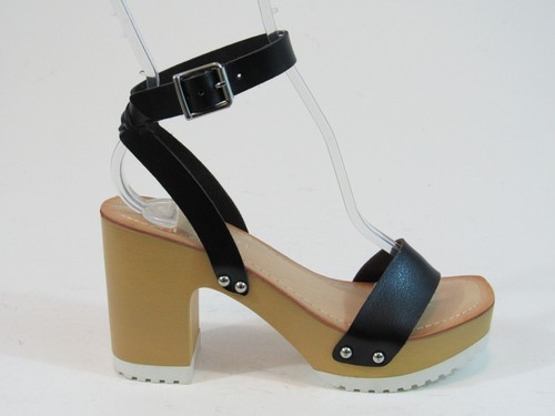 caprise wooden platform sandals
