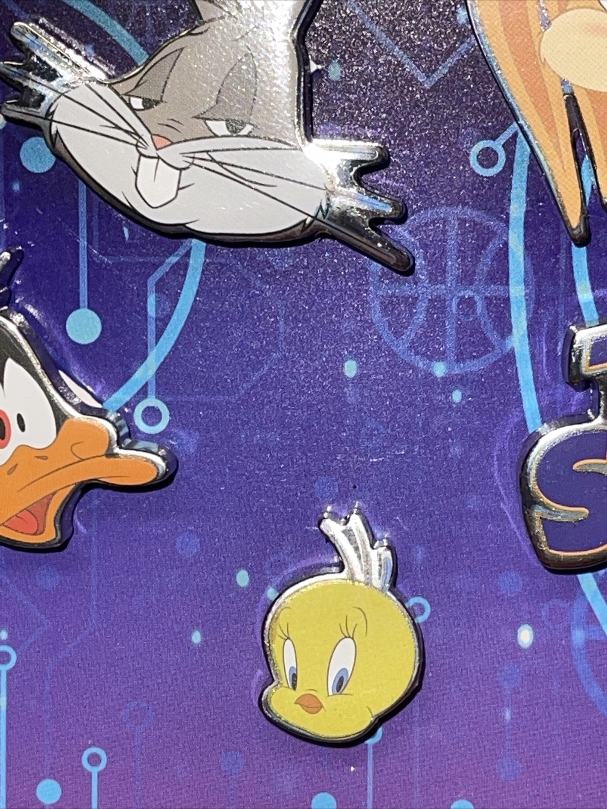 🔥 New Limited Edition Crocs Space Jam 5 Pack Jibbitz Charms Set A New Legacy image 4