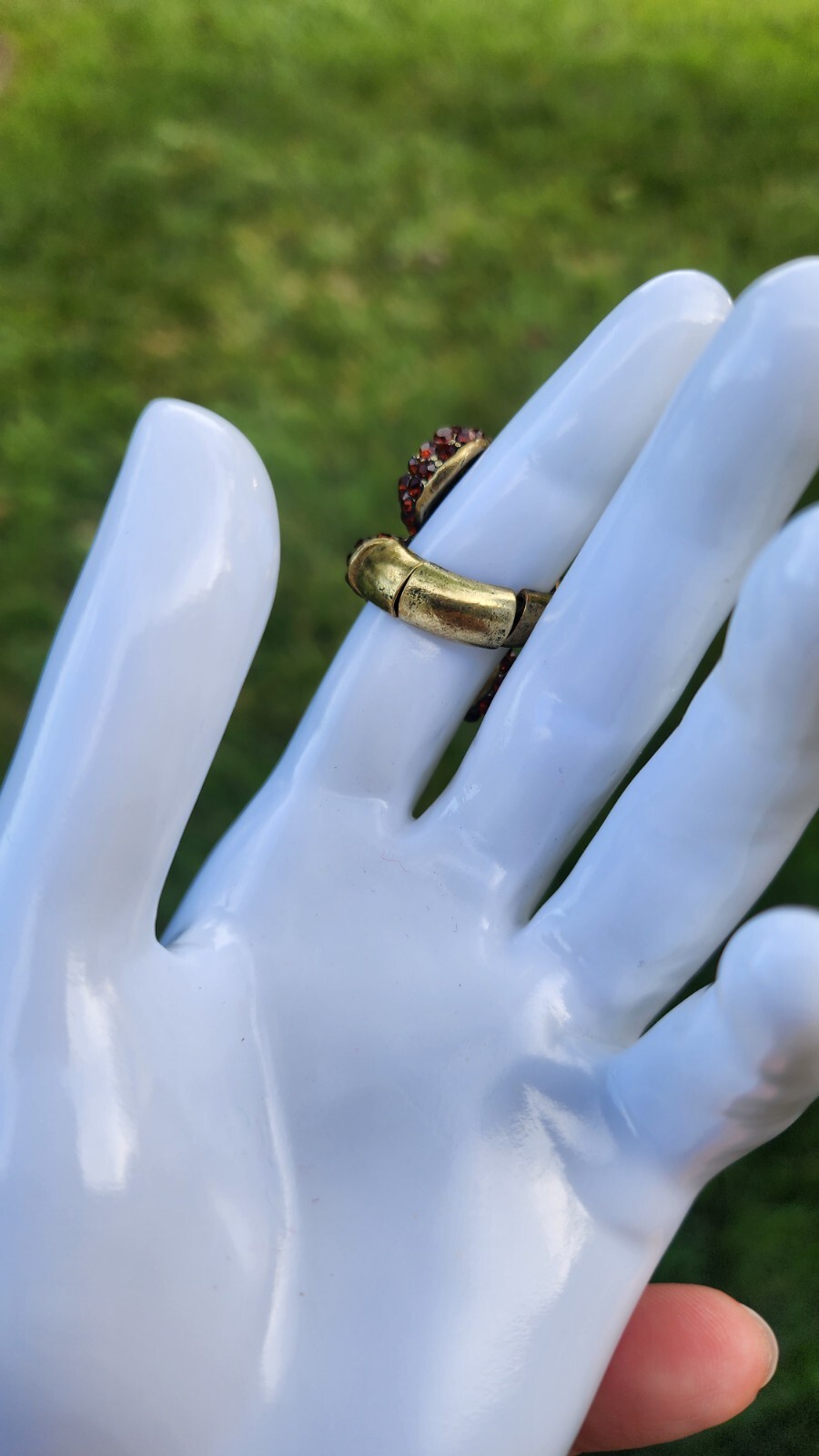 Vtg Brass Tone Stretch Ring Overlapping Brown Ab … - image 8