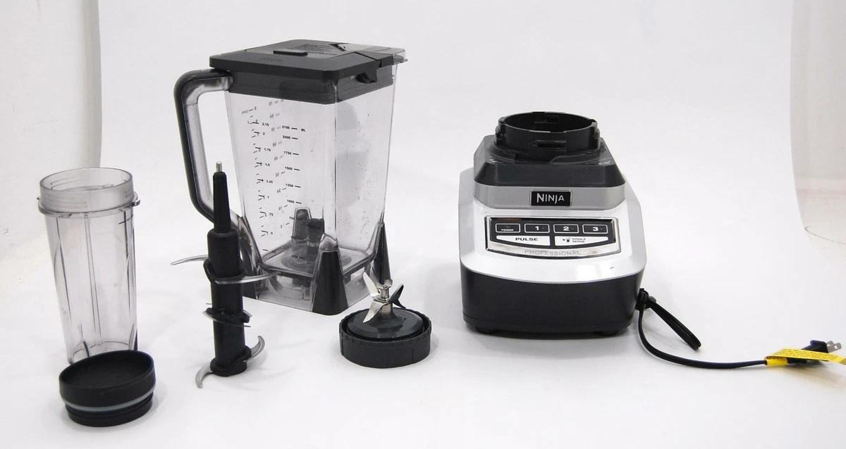 Ninja Pro 72 Ounce 3-Speed Blender with Single Serve Cups - Gray