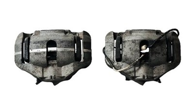  E90 E91 E92 E93 335i ブレーキ 07-13 BMW E90 E91 E92 E93 335i 335xi Front Brake Caliper Set 57/30