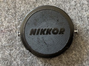 Nikon NIKKOR 52mm Black Lens Cap w/ Chrome Buttons Vintage 1960's Nippon Kogaku