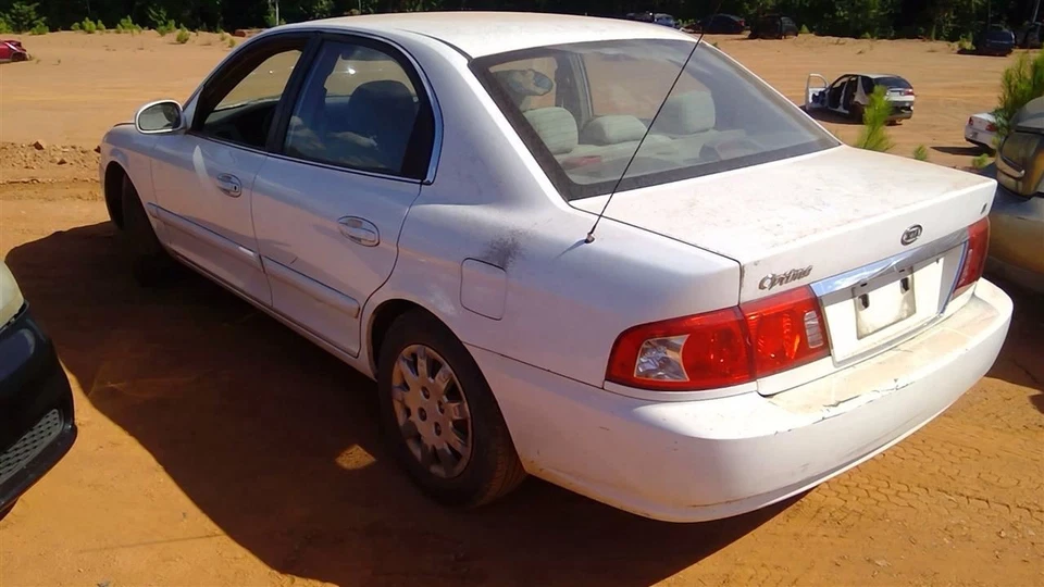 Radiador compatible con 99-05 SONATA 256401 Foto 4 de 4