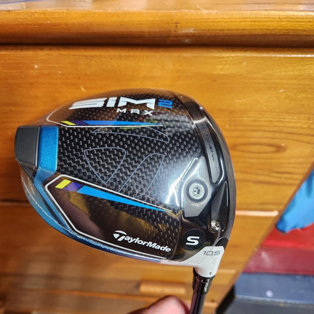 TaylorMade SIM 2 Max Driver Right Hand Graphite Stiff 10.5