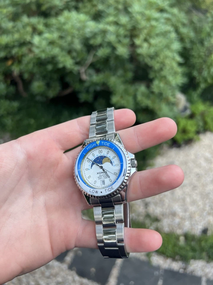 Reloj de acero vintage Xonix fase lunar TIDE bisel y fecha para hombre 100 m buceo Y142B Foto 3 de 4