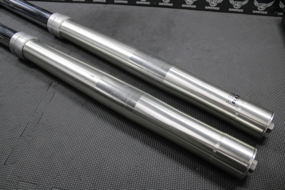 2002 KAWASAKI KX250 OEM KYB 48 ММ ПРАВАЯ ЛЕВАЯ ПЕРЕДНЯЯ ПОДВЕСКА ВИЛКИ АМОРТИЗАТОРЫ  - Изображение 3 из 4