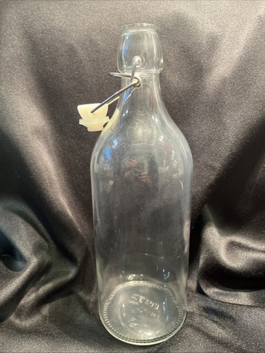 "Jarra jarra de agua/vino IKEA con tapa de bloqueo de metal transparente de 11,5"" de alto" - Imagen 6 de 10