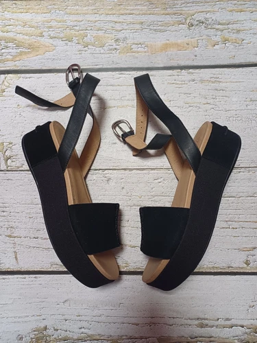 Piattaforma donna Chapala UGG nero UK 6 5 SPEDIZIONE GRATUITA ?