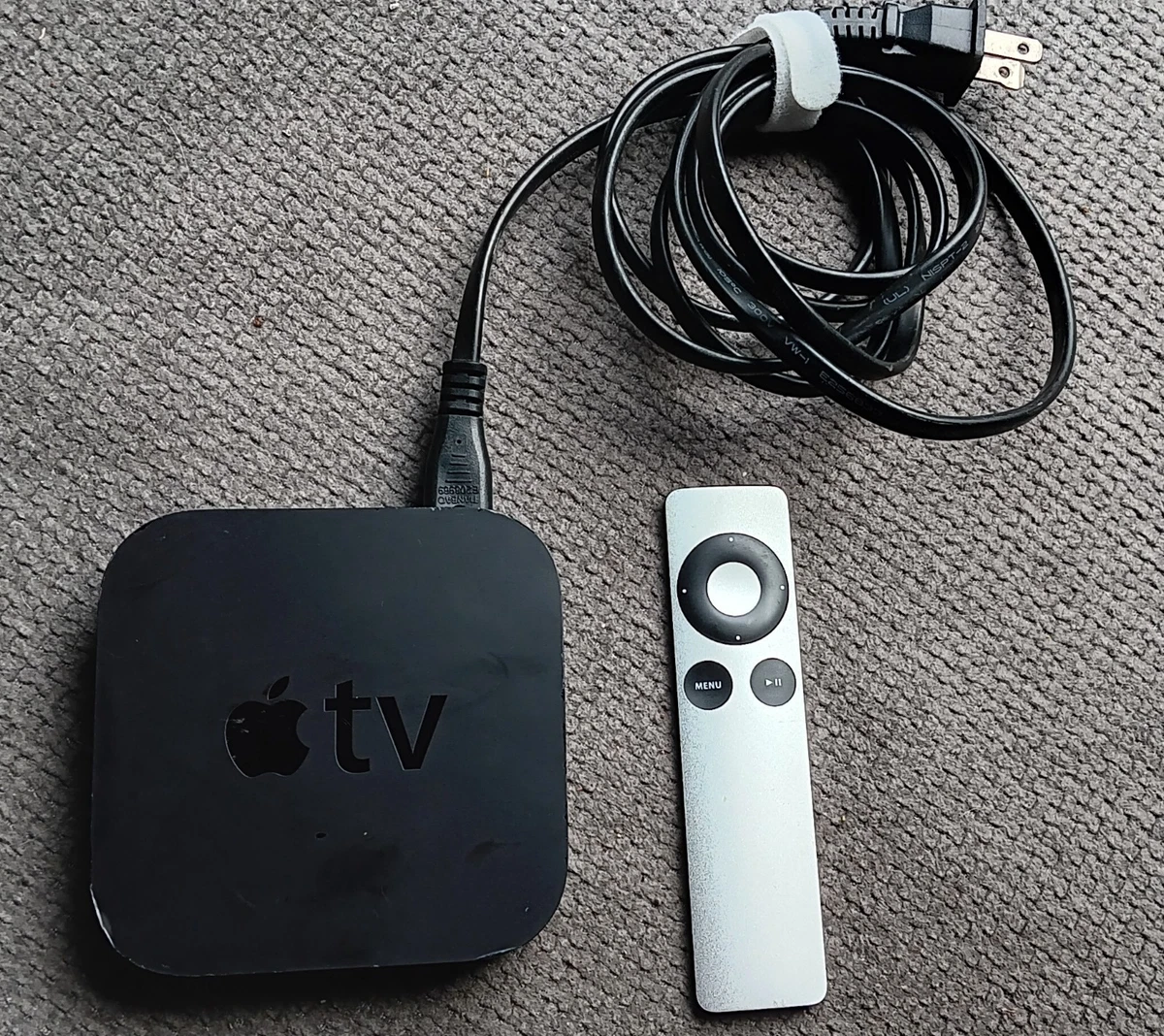 Apple TV (3rd Generation) Black Ethernet Port Media Streamers for