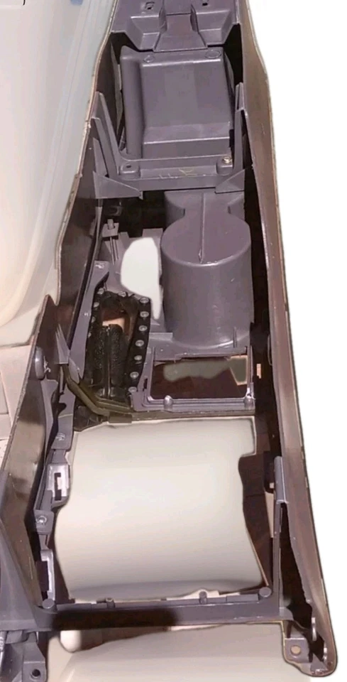 TOYOTA CELICA GT/S 2000-2005 CONSOLA CENTRAL REPOSABRAZOS, PORTAVASOS, ALFOMBRILLA DE ALMACENAMIENTO. Foto 4 de 4