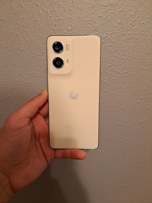 Motorola White Bar Smartphone 50 MP Camera USB Type-C