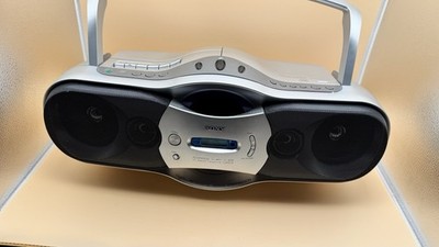 Sony Boombox CFD-F10 CD AM/FM Radio Cassette CD Mega Bass 100% Working