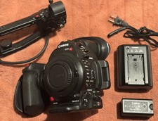    MINT 187Hrs Canon EOS C100 Mark II Cinema Camera XLR Handle Charger Batt
