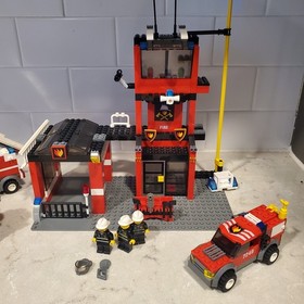 LEGO CITY: Lot Of Fire Sets - 7240, 4900, 7239, 60000, Mostly Complete