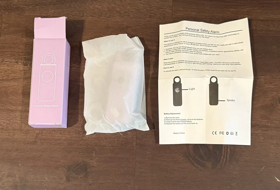 Lovie - El primer dispositivo de seguridad diseñado para adolescentes - púrpura Foto 3 de 4