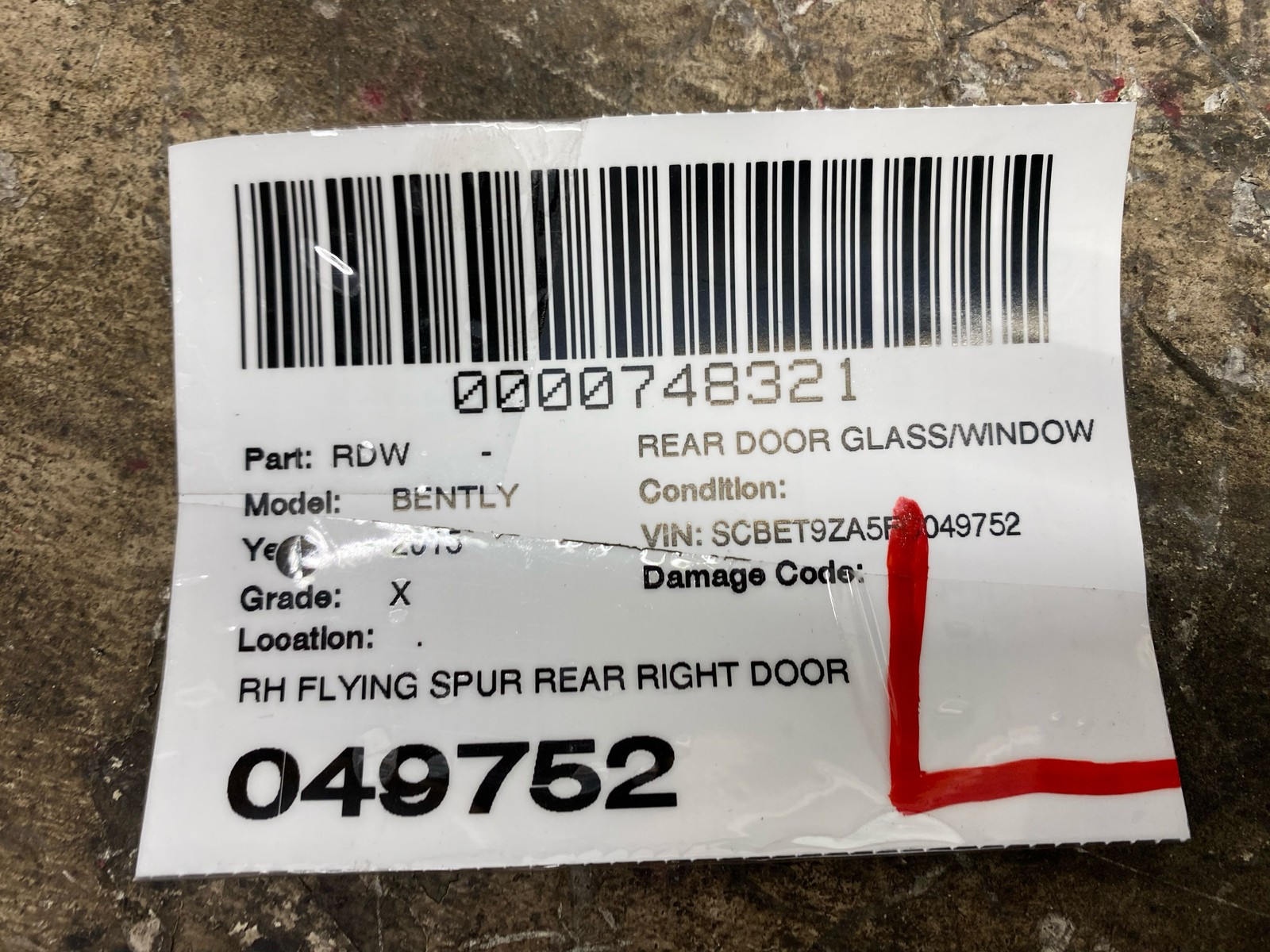 2014-2019 BENTLEY FLYING SPUR OEM REAR RIGHT DOOR GLASS WINDOW PANEL