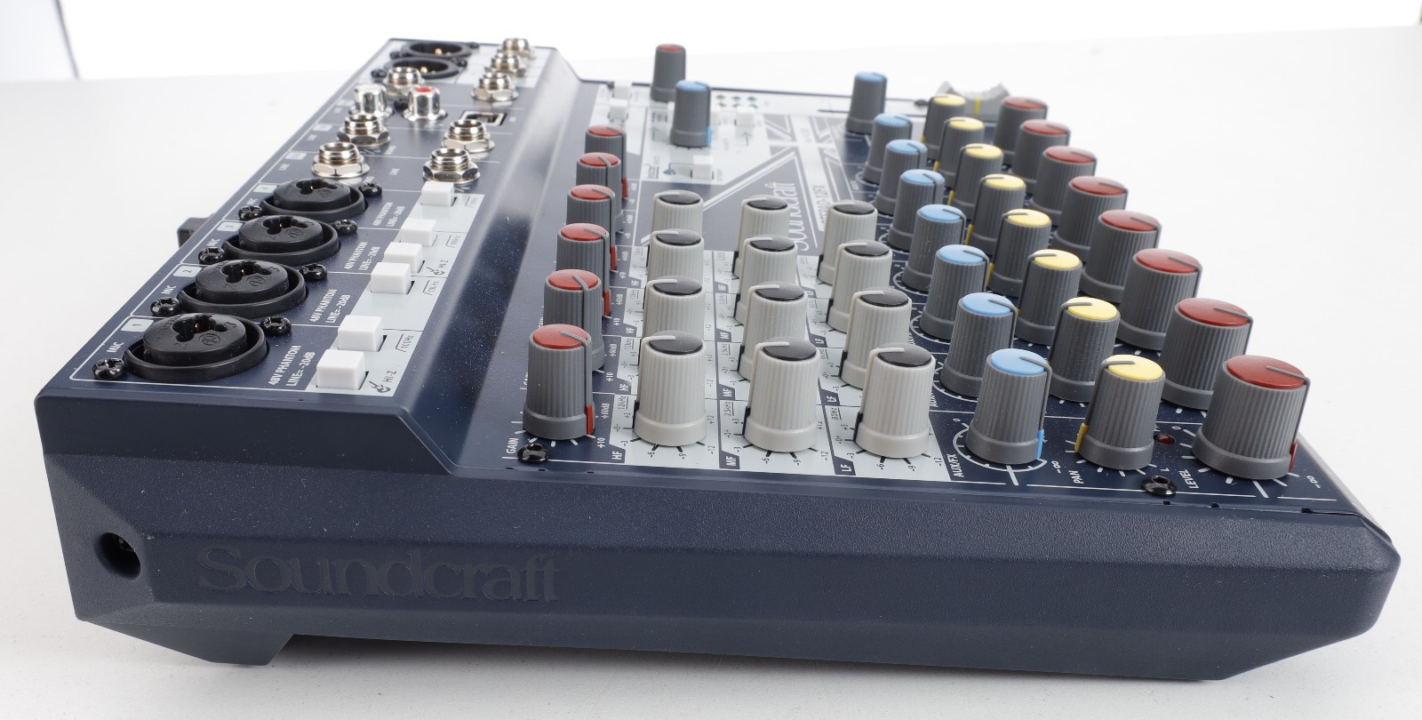 Soundcraft 12-ch Notepad Mixer w/FX