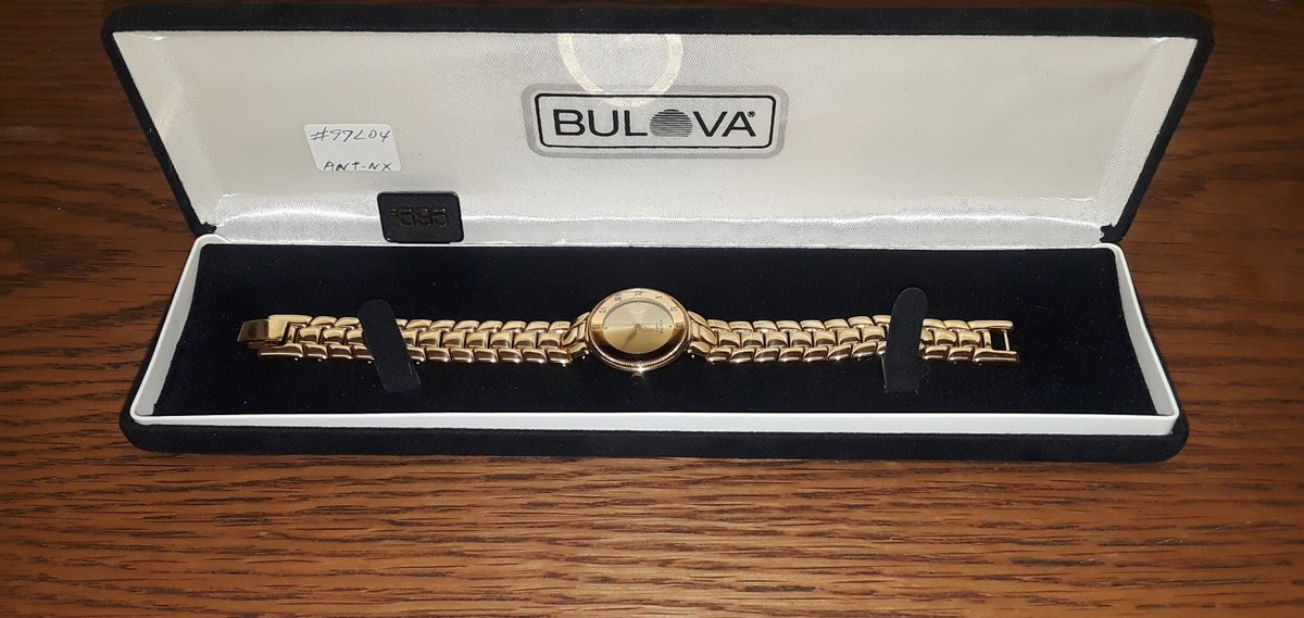 Vintage Bulova 97L04-T1 Gold Quartz Water Resistant Women