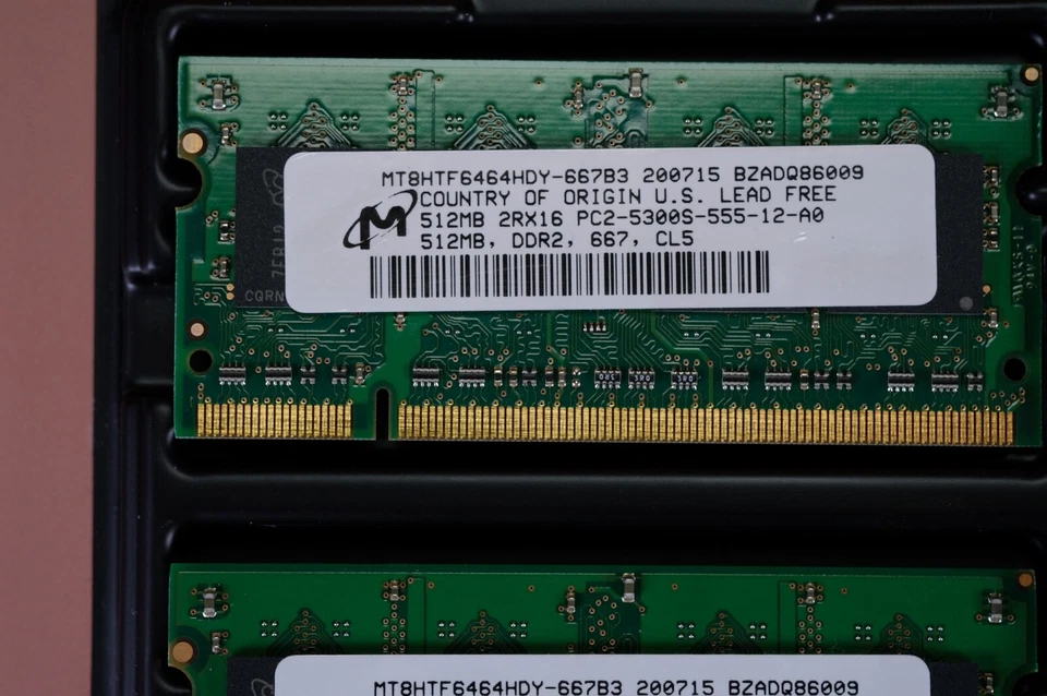 1024 2x512MB DDR2 CRUCIAL MT8HTF6464HDY-667B3 MICRON DDR2 SDRAM Memory Sticks - Image 2 of 3