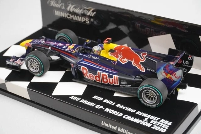 1:43 MINICHAMPS 410100105 Red Bull Renault RB6 Abu Dhabi GP 2010 #5 S.Vettel - Image 2 of 4