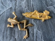 2 Lot Retro JJ Signed FROG Brooch Frogs Fun Qwerky Beachy Tropical Gold Tone