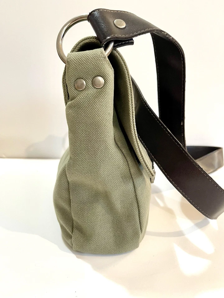 Bolso Bandolera American Eagle Outfitters Usado de Lona de Algodón Correa de Cuero Vegano Foto 4 de 4