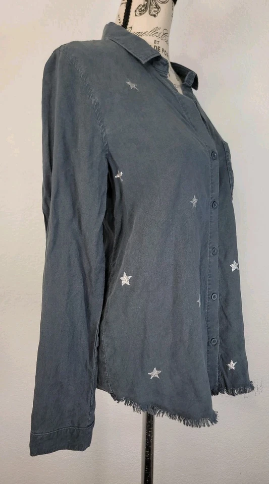 Cloth & Stone Star Button Down Shirt Size XS Relax Beachy Bohemian - Image 3 of 4
