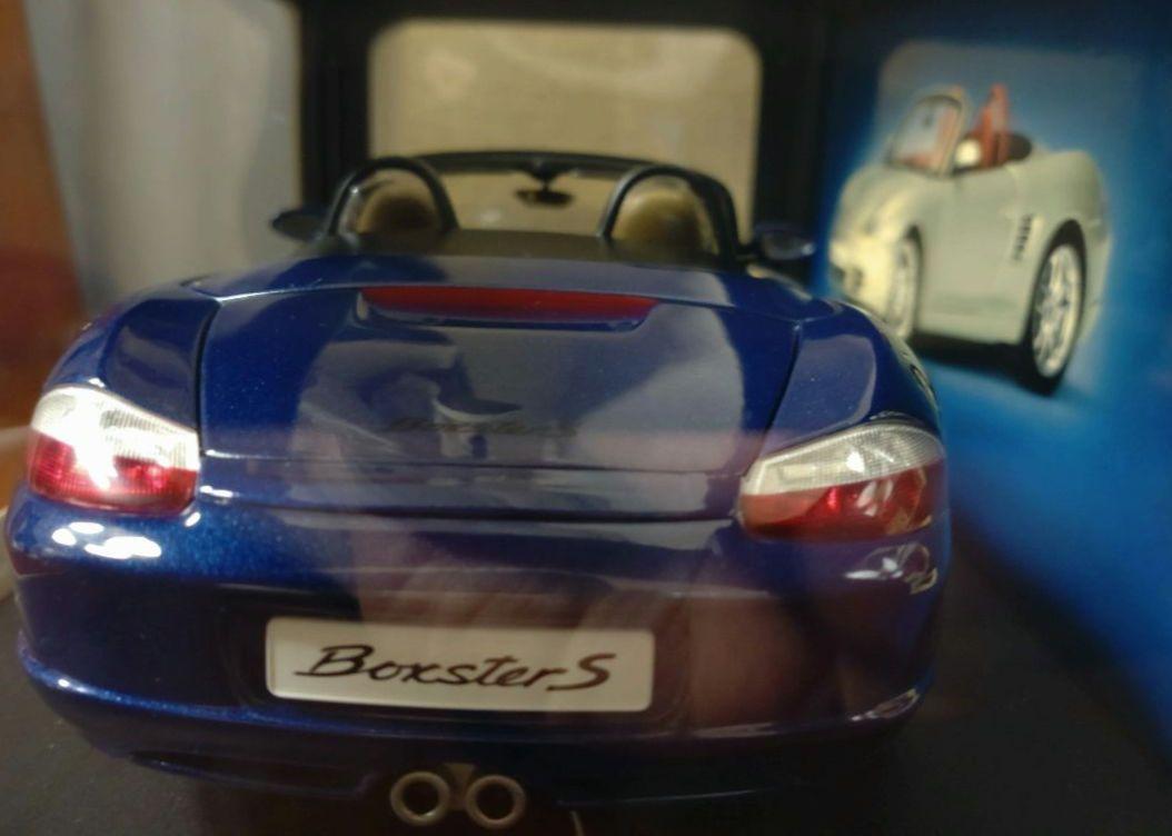 AUTOart Porsche Boxster S 1:18 ミニカー