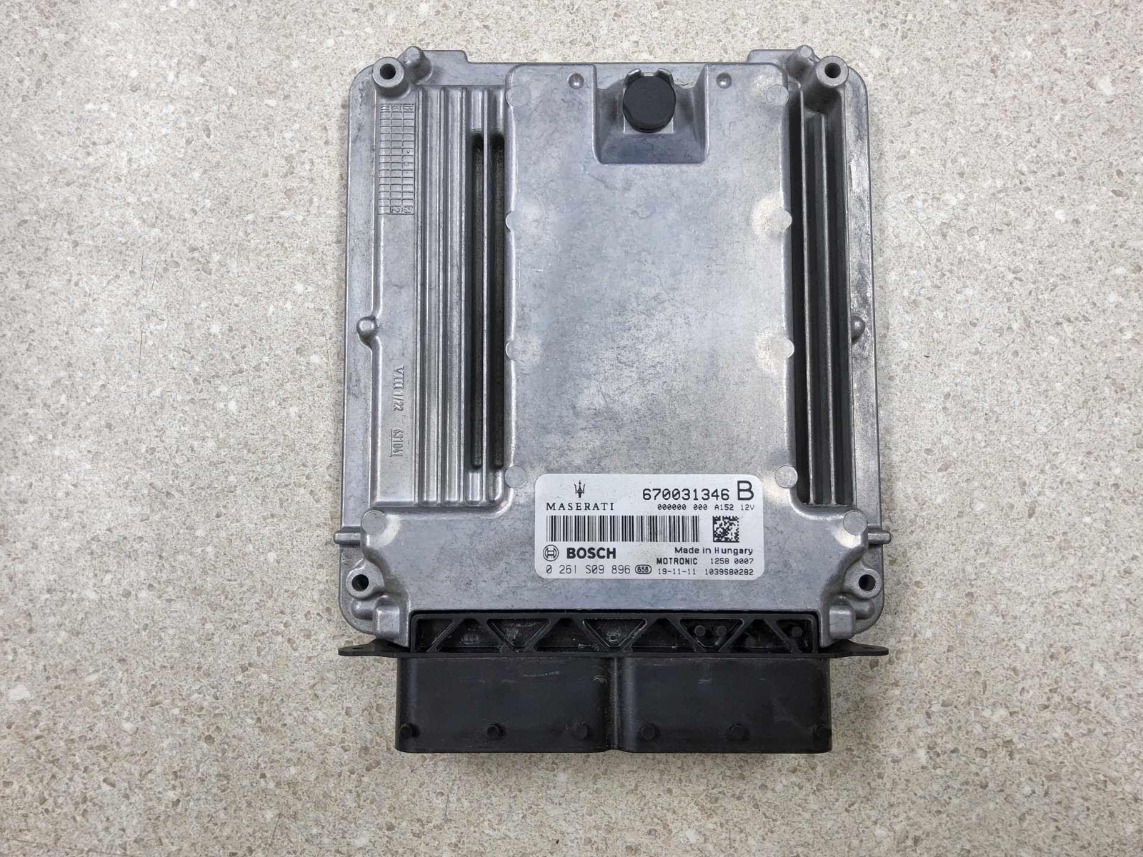 261 509 896 670031346 Engine/motor Brain Box MASERATI LEVANTE 20
