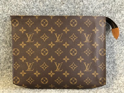 Authentic Louis Vuitton Monogram Toiletry Pouch 26 Cosmetics