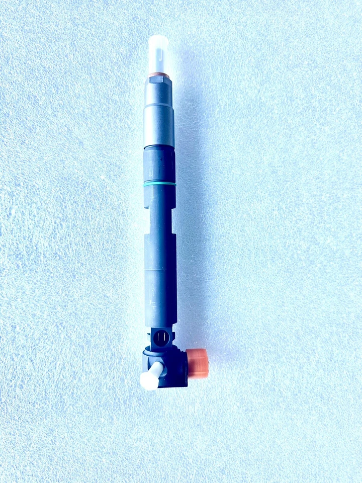 New  Injectors For Bobcat D24 400903-00074D 28337917  7275454 Doosan Delphi *** - Image 4 of 4