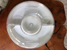 Pampered Chef Chillzanne Round Sectional Server Full Set Barely Used 