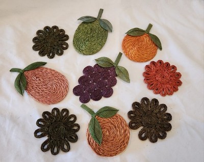 MCM Set of 9 Rattan Fruit Trivets- Woven Colorful Vintage 5-6''