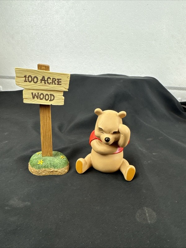 Disney Pooh & Friends Pooh Think & 100 Acre Wood Sign Figurines #TB31
