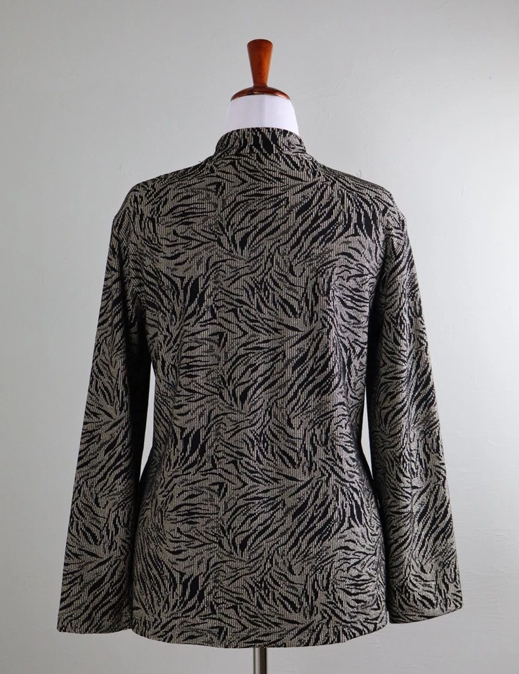 CHICO'S Travelers $119 Vintage Sparkle Tiger Zip Up Jacket Top Size 2 US Large - Image 4 of 4