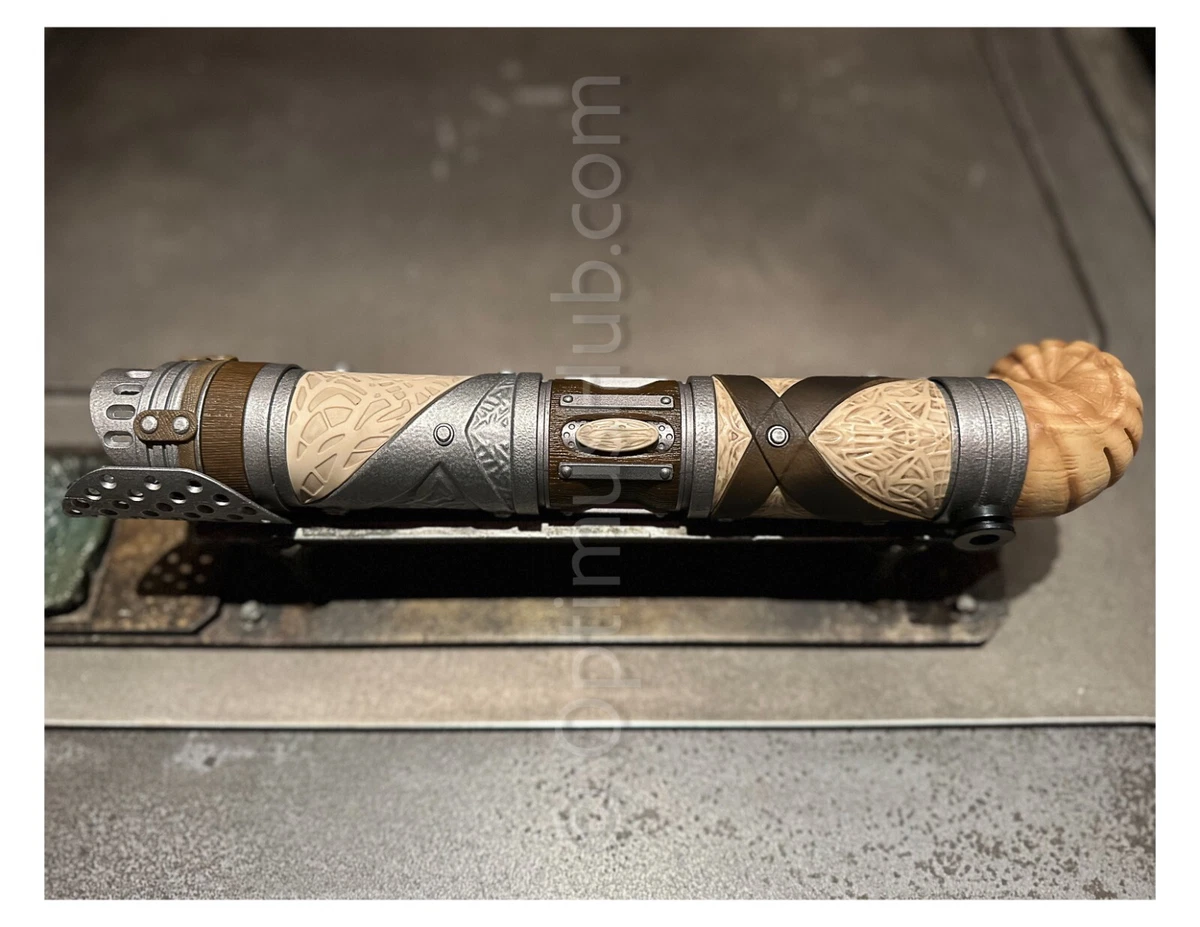 Savi’s Workshop Elemental Nature Lightsaber GALAXY EDGE BRAND NEW Star War  Scrap