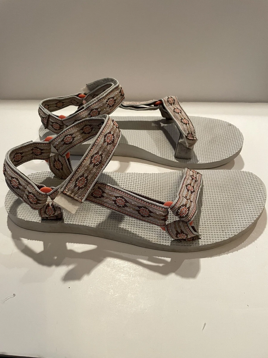 Teva tan shop
