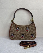 COACH x Disney Teri Signature Jacquard Mickey Shoulder Bag CM196 Outlet NEW #GBJ