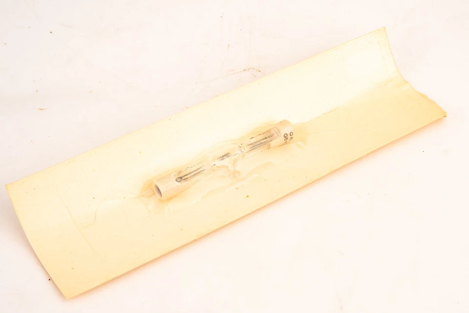 GE Q45T2 1/2 / CL 45W 7V General Electric Quartzline Lamp NOS Vintage V29 - Image 3 of 4