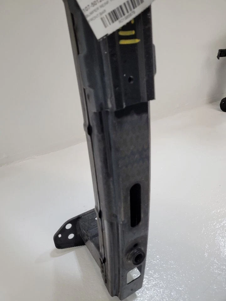 2010-2011 KIA SOUL Front Bumper Reinforcement Impact Bar 865302K300 Foto 3 de 4