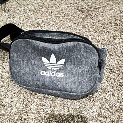 adidas Originals Gray Belt Bag Fanny Pack Zip Closure Adjustable Strap Unisex