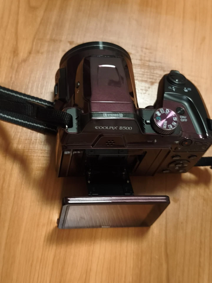 Nikon COOLPIX B500 16MP 40x Zoom Wi-Fi NFC 32GB SD - Bild 2 von 4