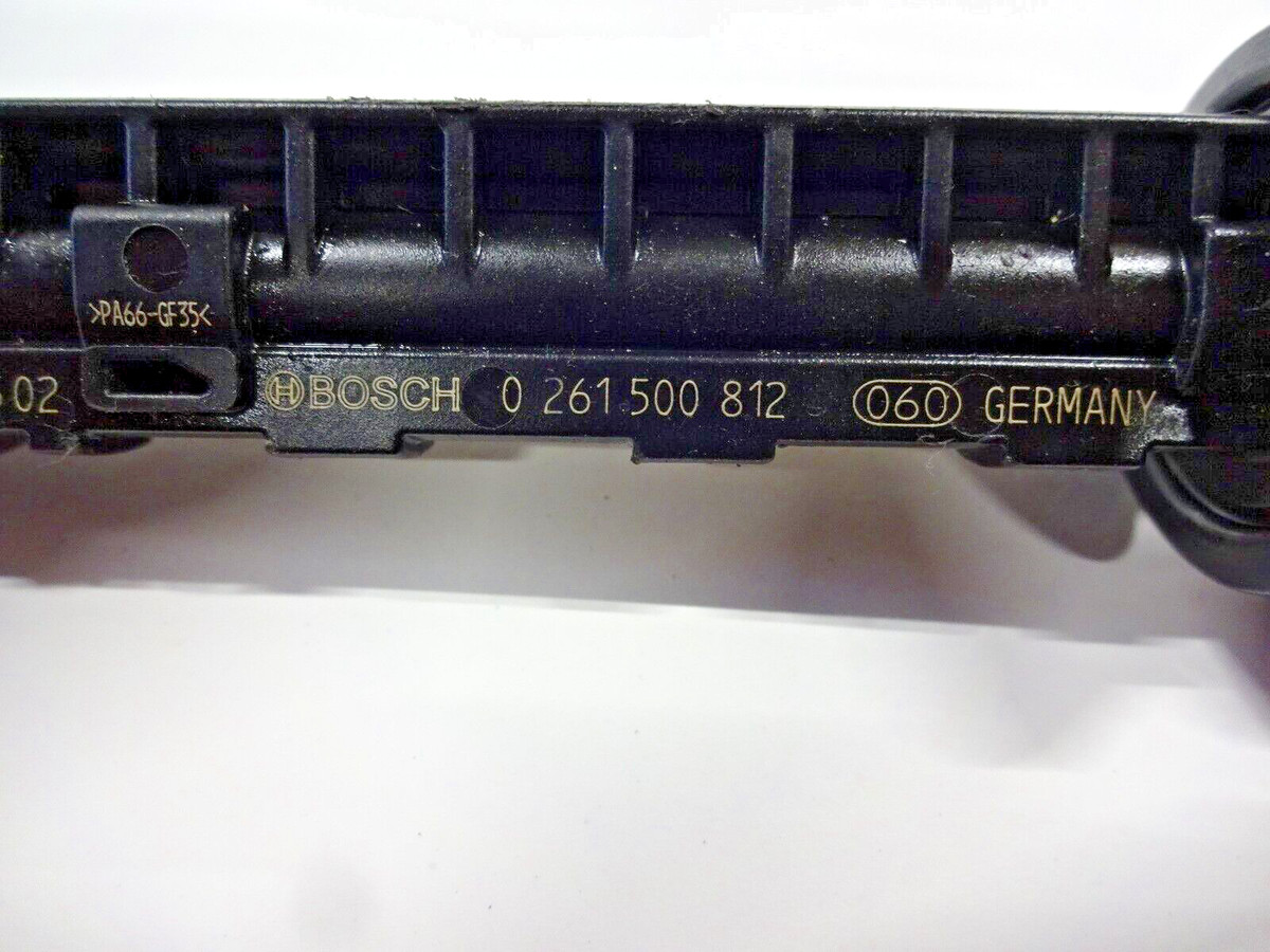 Injektor mit Düse Einspritzdüse Original Mercedes M282 W247 W177 