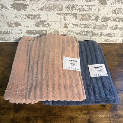 NEW   Sonoma Quick-Drying Bath Sheet   Pink and Blue   33  × 65 