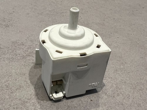 HOTPOINT & INDESIT WASCHMASCHINE LINEAR DRUCKSCHALTER C00289362