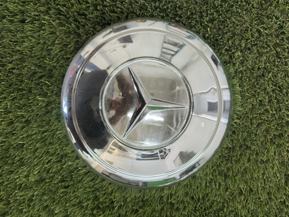 Mercedes-Benz 230 SL 1963 tapacubos tapacubos Foto 4 de 4