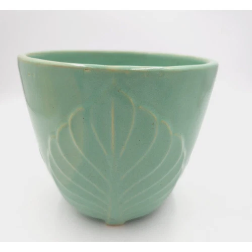 Vtg Green Matte Glazed Arts & Crafts Mission Art Pottery Vase Leaf Unknown Maker