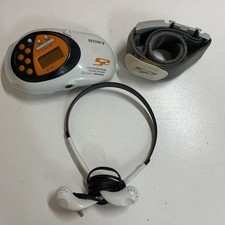 Sony S2 Sports Radio FM/AM Walkman SRF-M80V w Belt Clip/Armband/Headphones Works