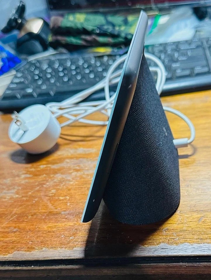 Google Nest Hub (2nd Gen) Smart Display | Chalk | GUIK2 - Image 2 of 4