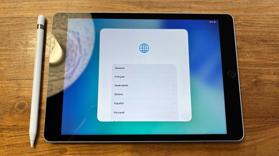 Inkl Apple Pencil: Apple iPad 9. Gen 64GB, Wi-Fi, 10,2 Zoll - Space Grau - Bild 2 von 4